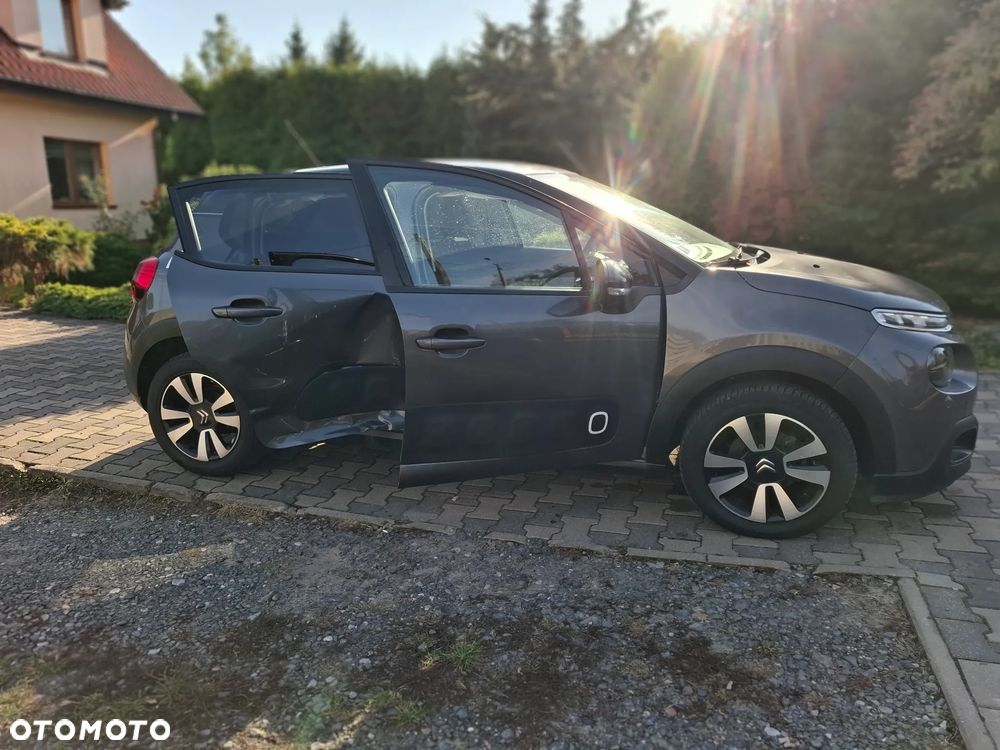 Citroën C3 Pure Tech 82 FEEL - 11
