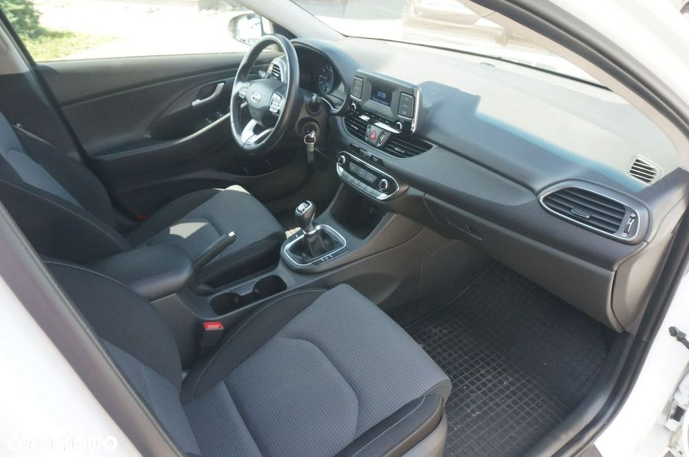 Hyundai i30 1.0 T-GDI Modern - 26