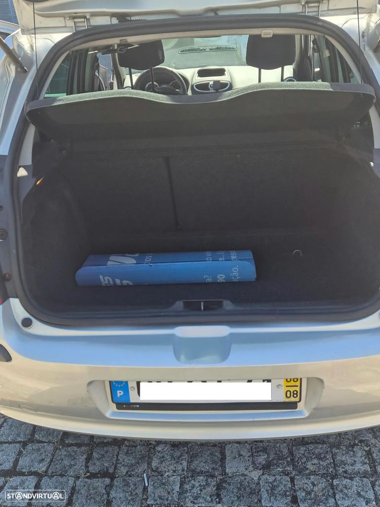 Renault Clio 1.5 dCi Dynamique S - 5
