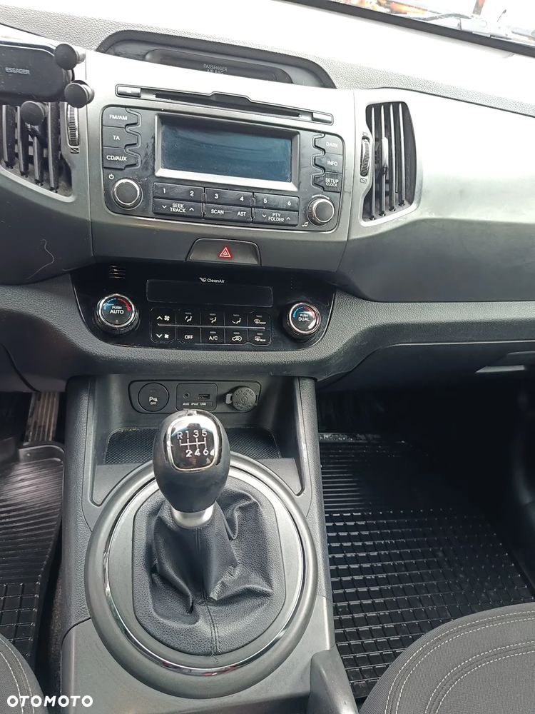 Kia Sportage 1.7 CRDI 2WD Vision - 19