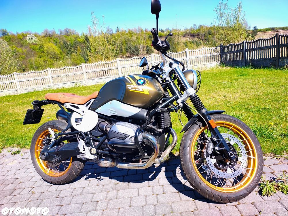BMW R - 2