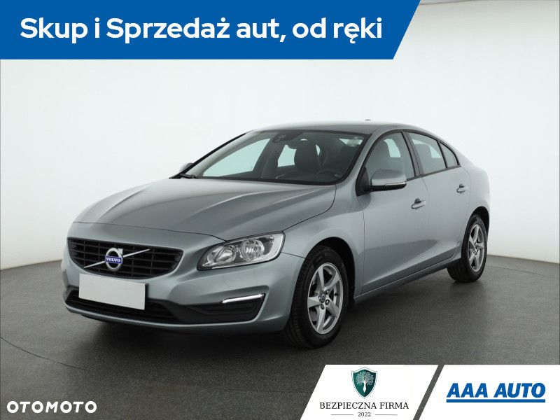 Volvo S60 - 2