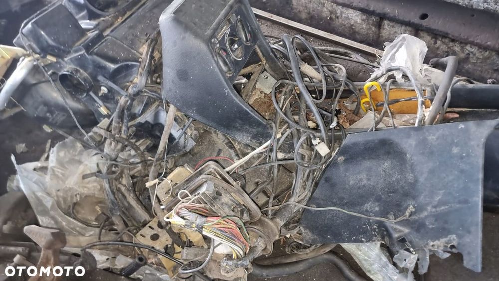 PANEL TULNEL NAGRZEWNICA WIĄZKA MERCEDES W123 - 4