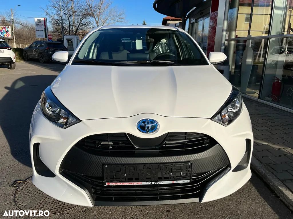 Toyota Yaris 1.5 VVT-i HSD Eco - 9