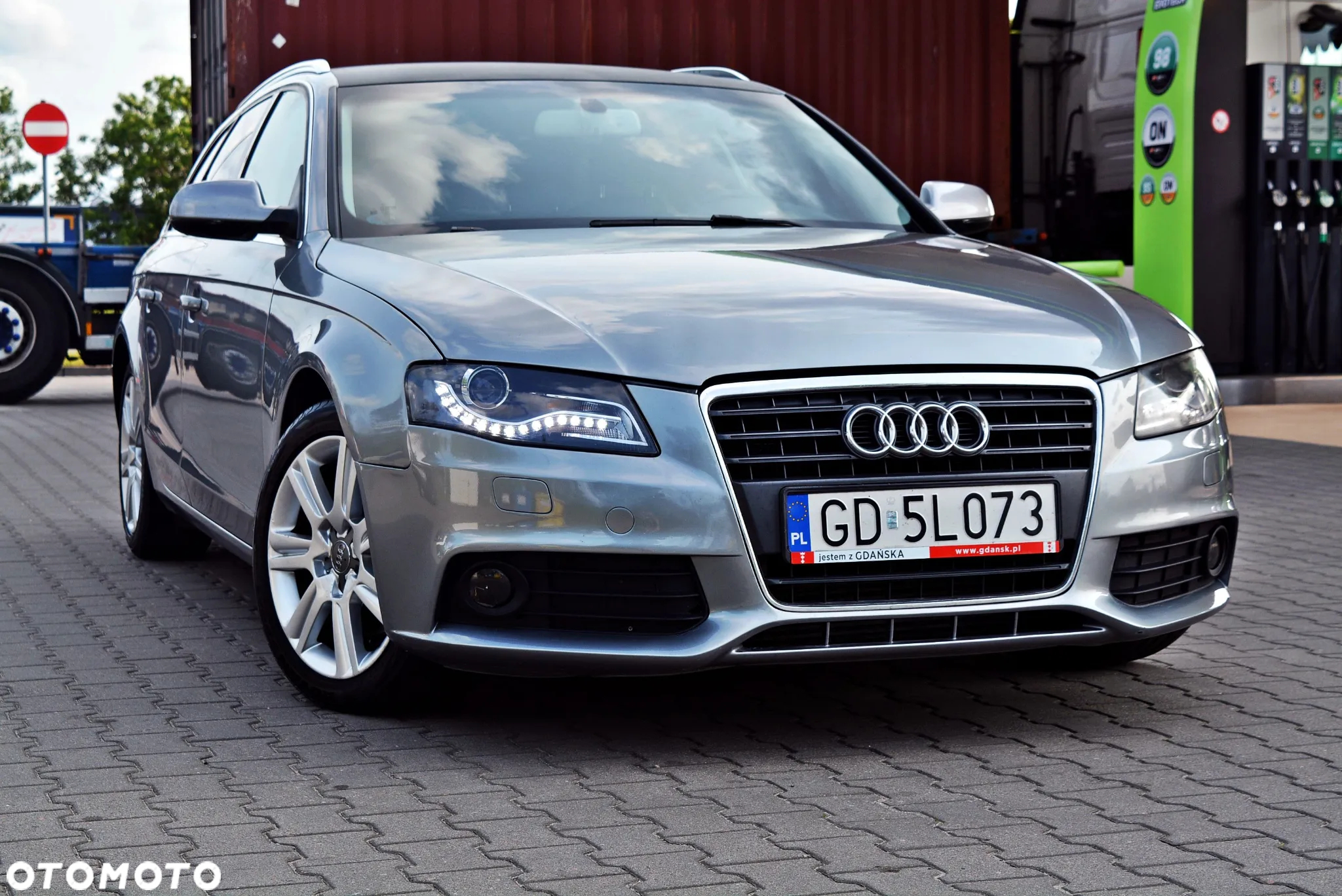 Audi A4 Avant 2.0 TDI DPF - 2