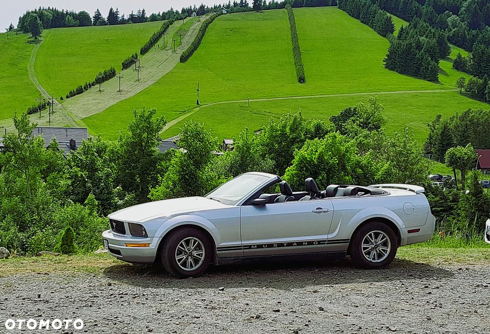 Ford Mustang - 32