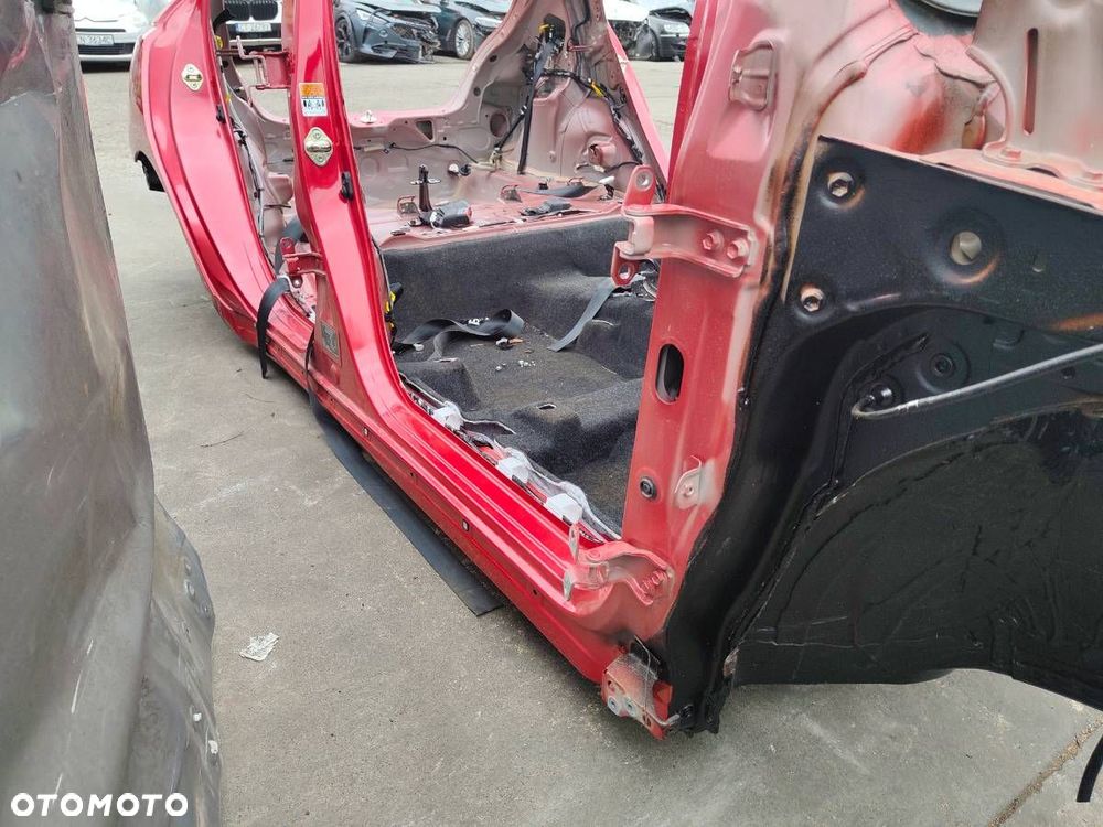 KAROSERIA ĆWIARTKA BŁOTNIK PRÓG DACH PODŁUŻNICA SUZUKI SWIFT VI (ZD_, ZC_) 2023 - 1.2 VVT - 8