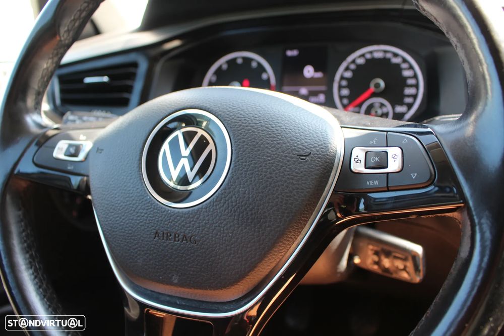 VW Polo 1.0 Confortline - 19