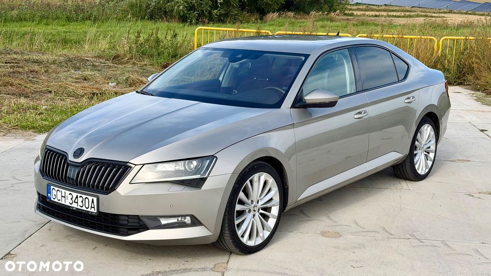 Skoda Superb 2.0 TDI 4x4 Style DSG - 2
