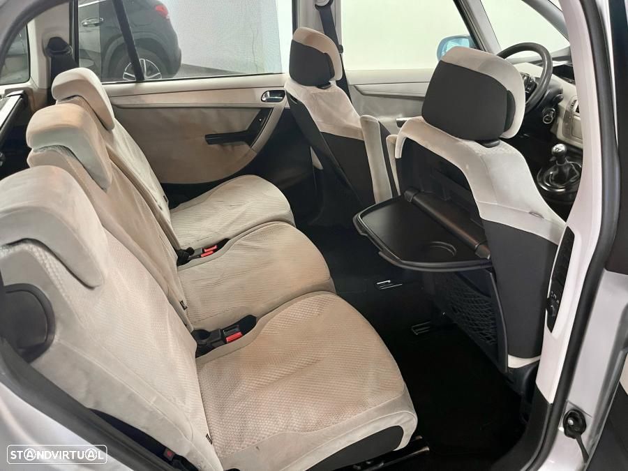 Citroën C4 Grand Picasso 1.6 HDi Confort - 20