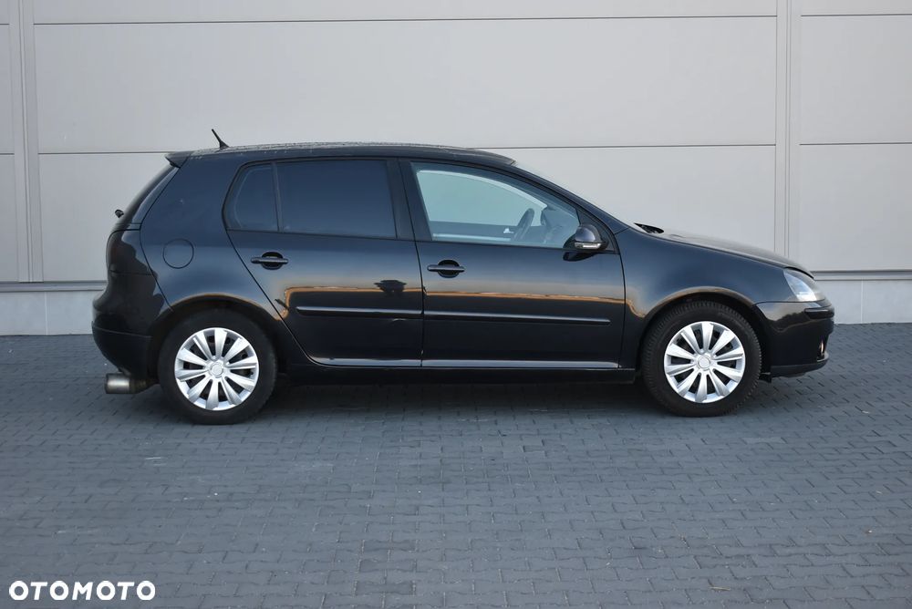 Volkswagen Golf - 20