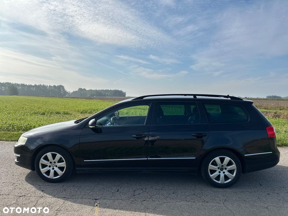 Volkswagen Passat - 2