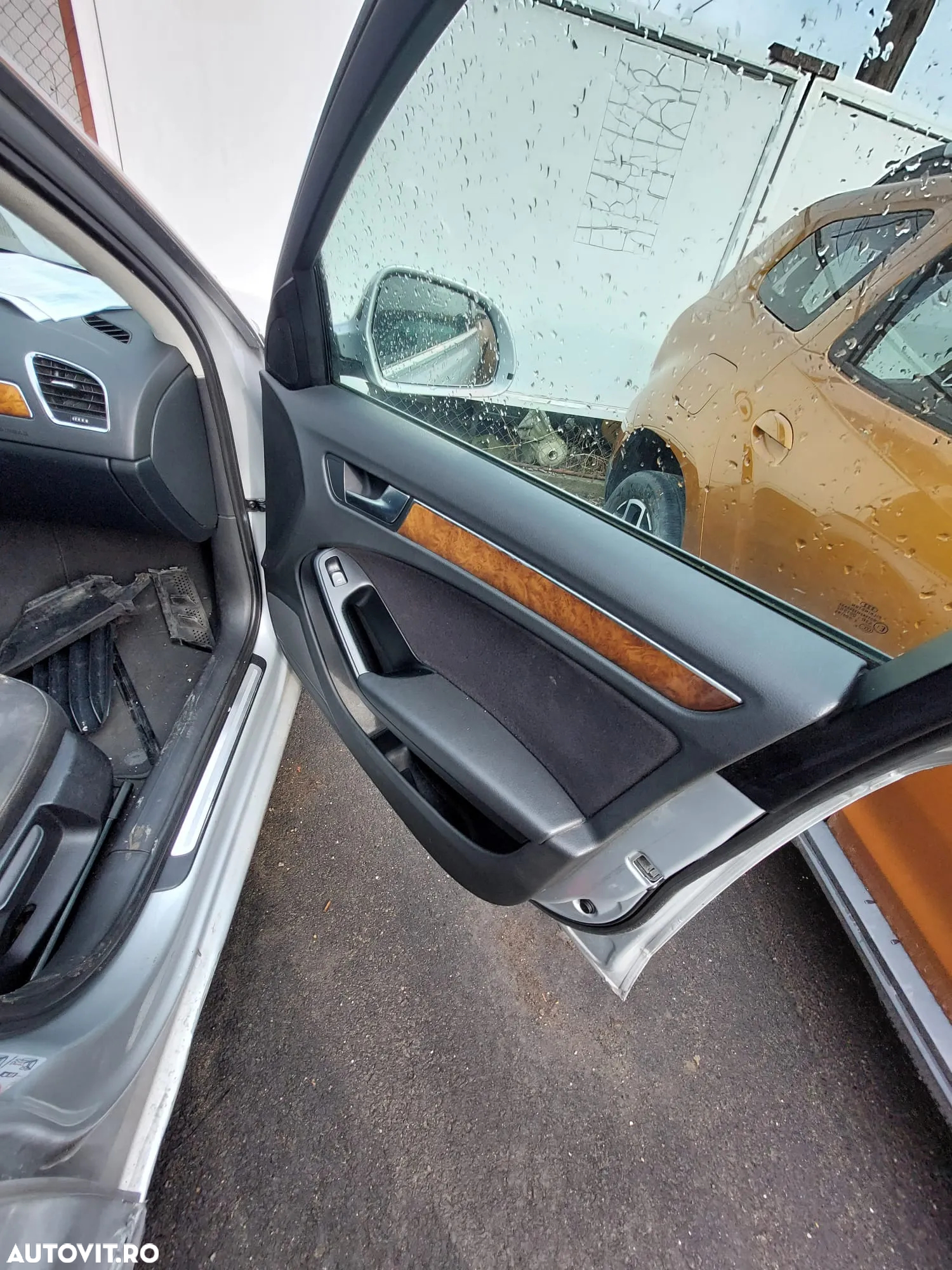Dezmembrez Audi A4 8k 2.7 TDI - 4