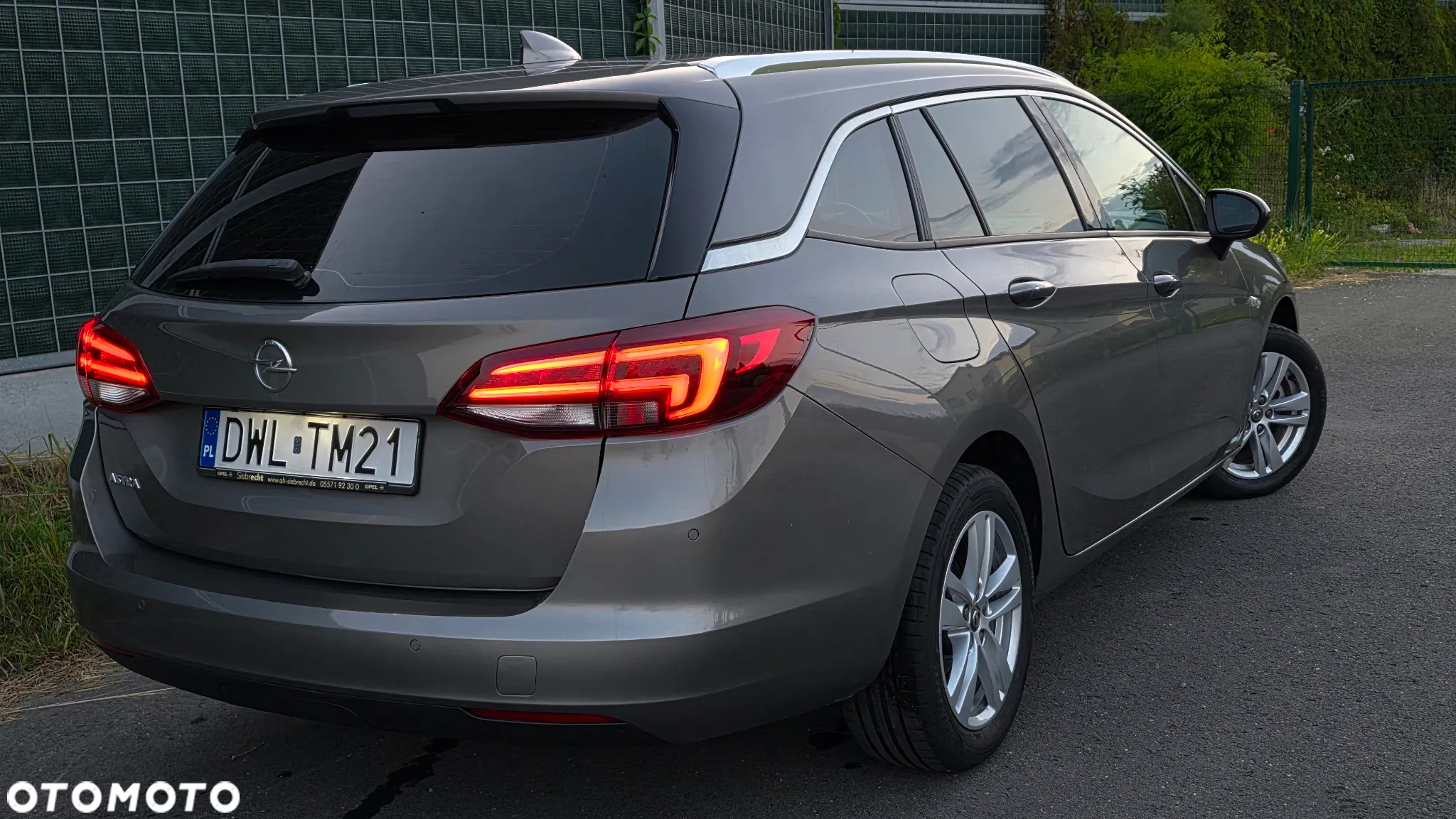 Opel Astra 1.4 Turbo Start/Stop Sports Tourer Edition - 10