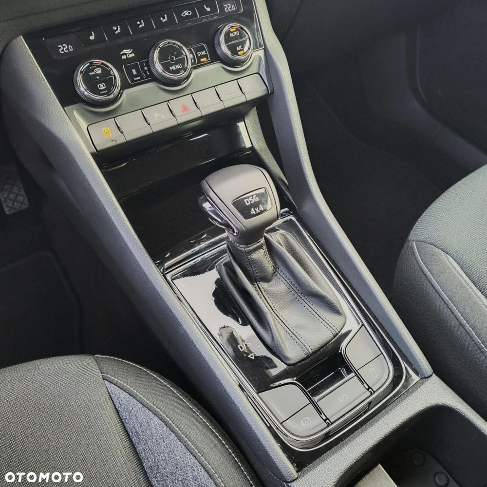 Skoda Karoq 2.0 TDI SCR 4x4 Ambition DSG - 22