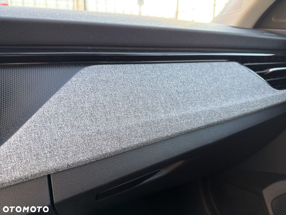 Skoda Kamiq 1.0 TSI Selection DSG - 15