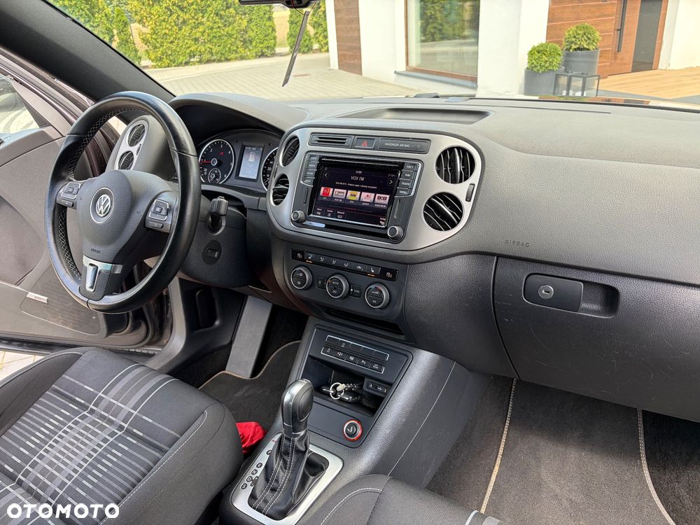 Volkswagen Tiguan 2.0 TDI SCR 4MOTION BlueMotion Technology DSG Lounge Track & Style - 26