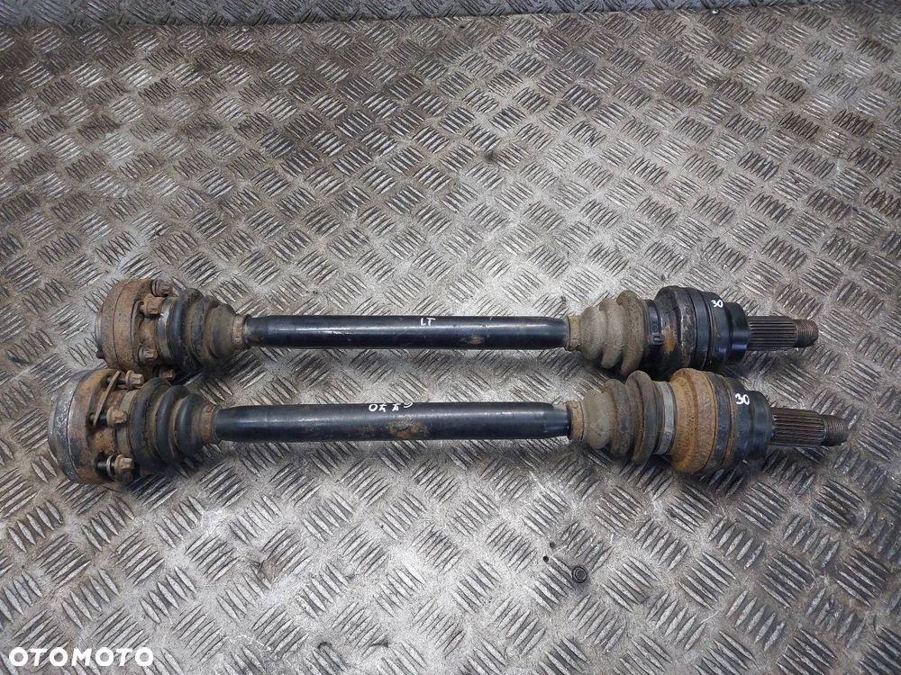 PÓŁOŚ LEWY PRZÓD + PRAWY PRZÓD 5B BMW E39 520i 2.0 24V 1229140 - 1