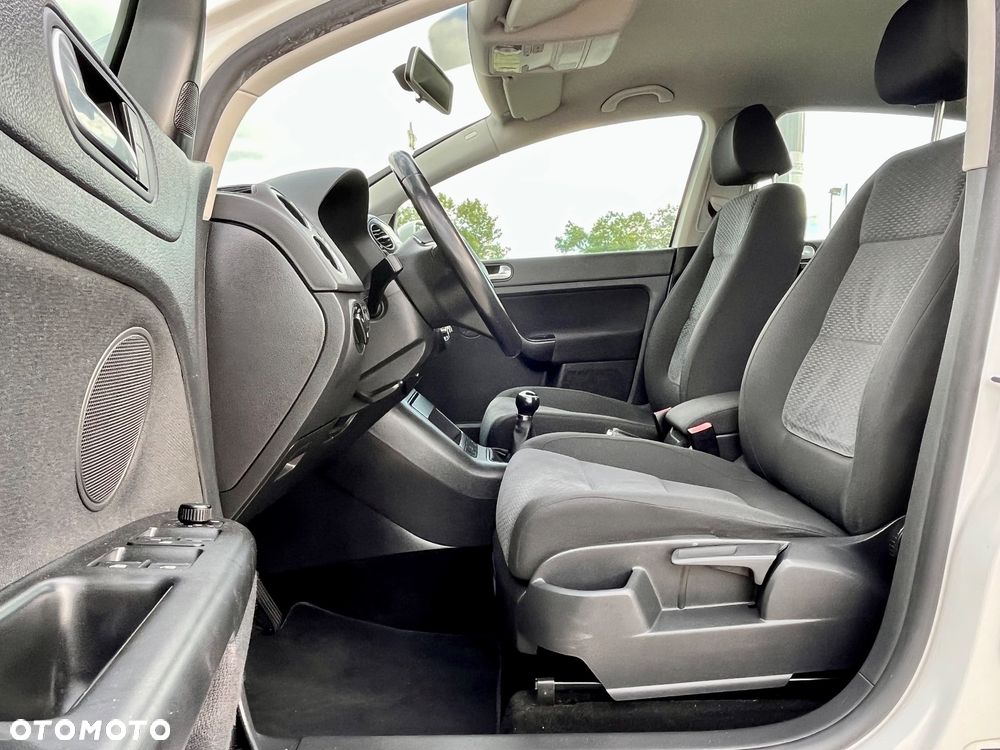 Volkswagen Golf Plus 1.6 Comfortline - 21