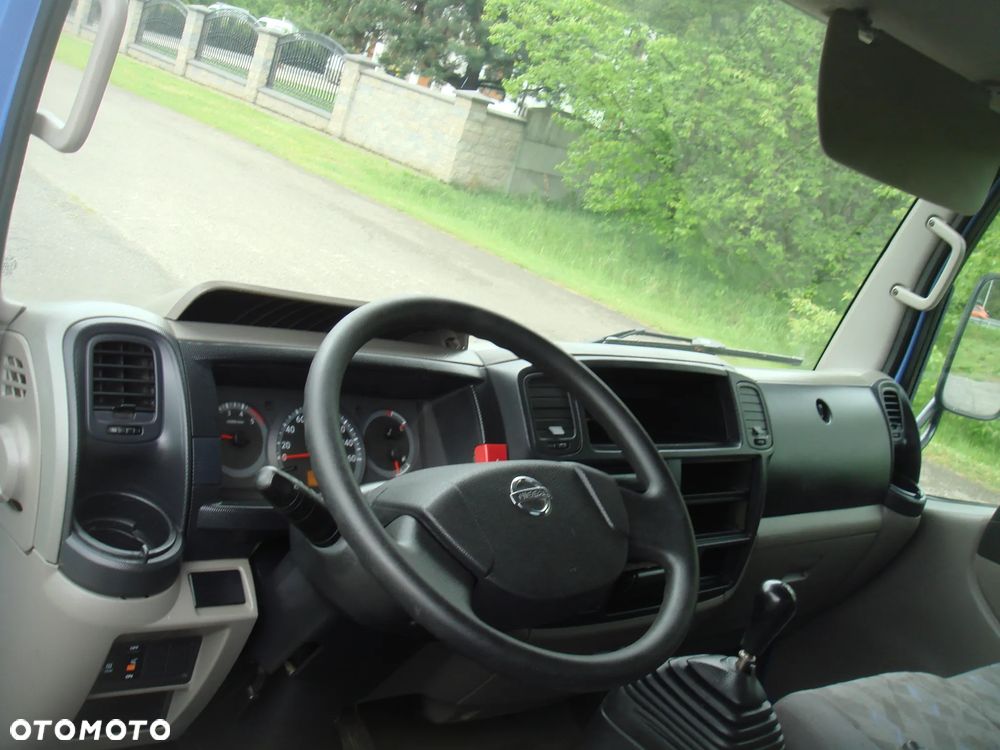 Nissan CABSTAR - 13