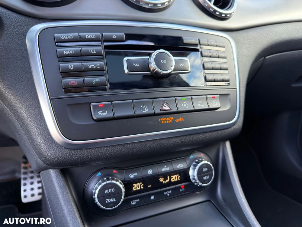 Mercedes-Benz GLA 200 (CDI) d 4Matic 7G-DCT AMG Line - 24