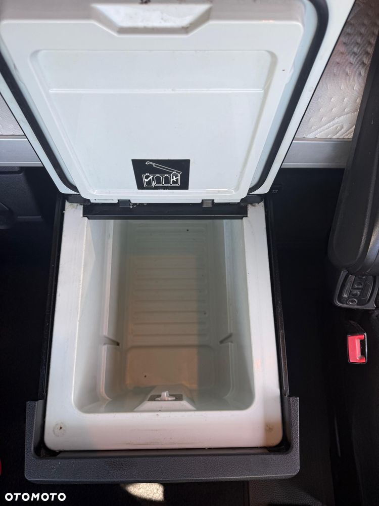 Mercedes-Benz 1845 GigSpace ! 447000km ! Opony 90%! Z Niemiec - 17