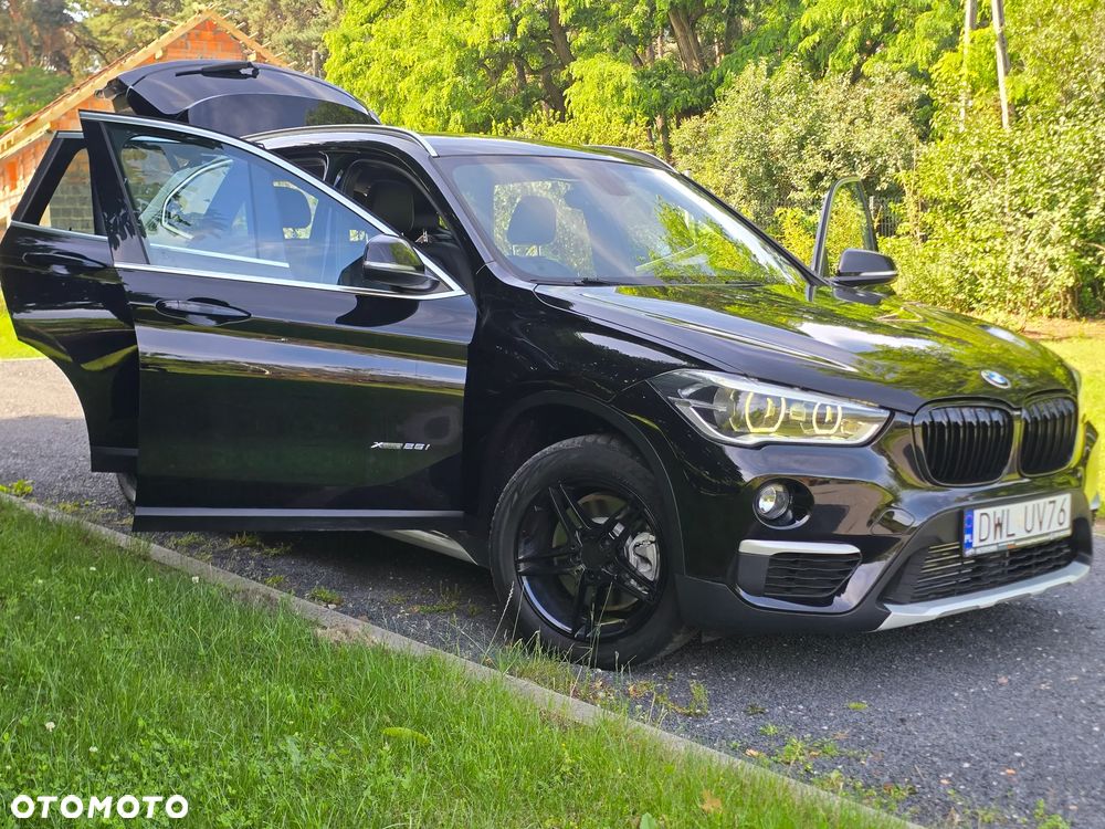 BMW X1 xDrive25i GPF Sport Line - 28