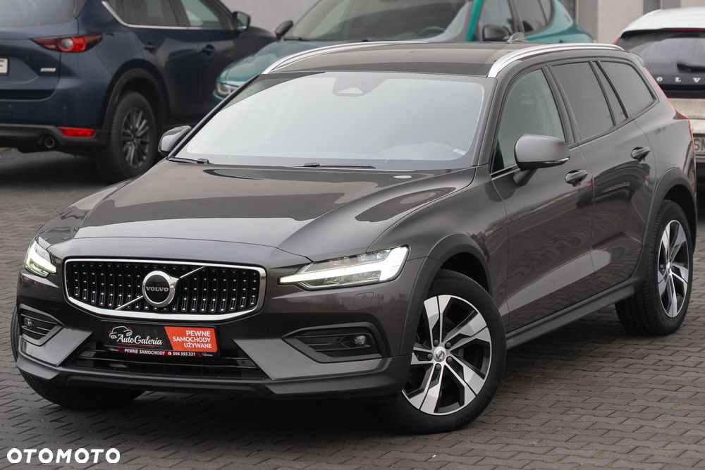 Volvo V60 Cross Country B4 D AWD Geartronic Pro - 8