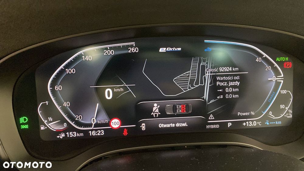 BMW Seria 5 530e xDrive - 16