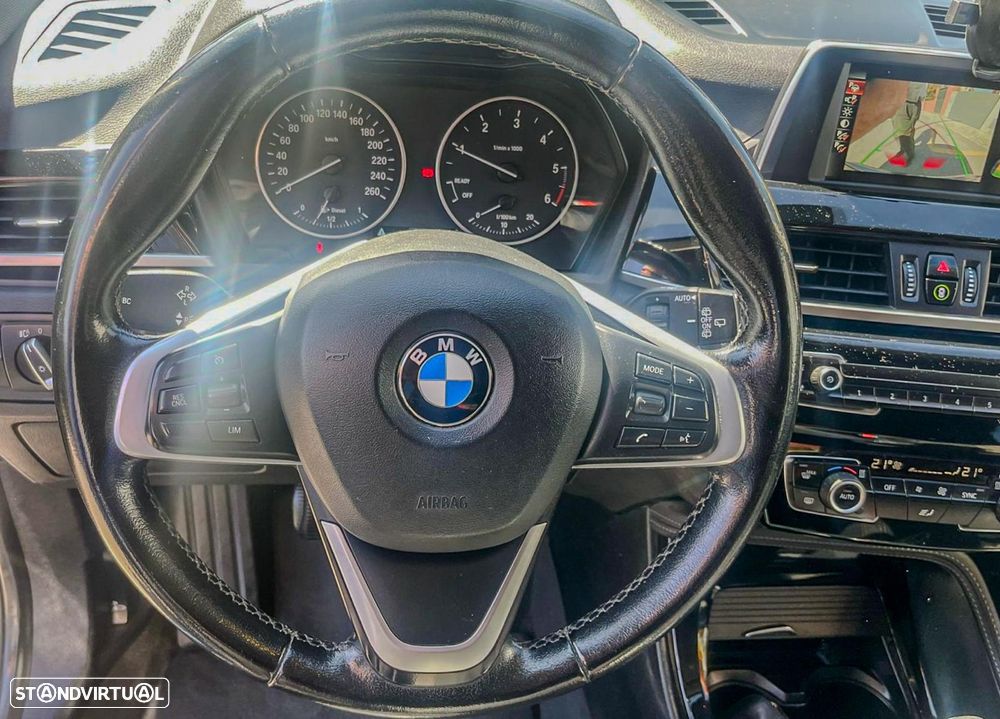 BMW X1 16 d sDrive Line Sport - 6