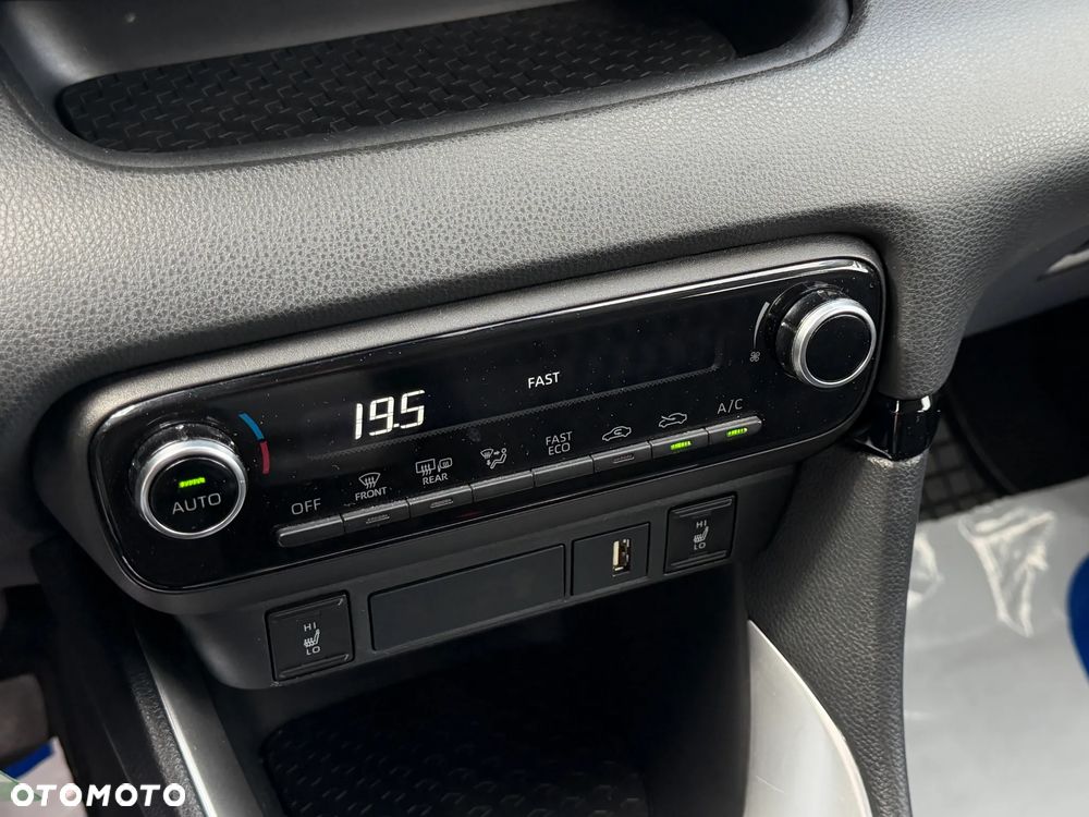 Toyota Yaris Hybrid 1.5 Comfort - 20