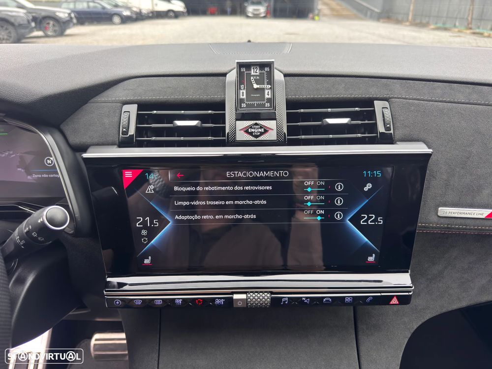 DS DS7 4x4 300 Performance Line - 33