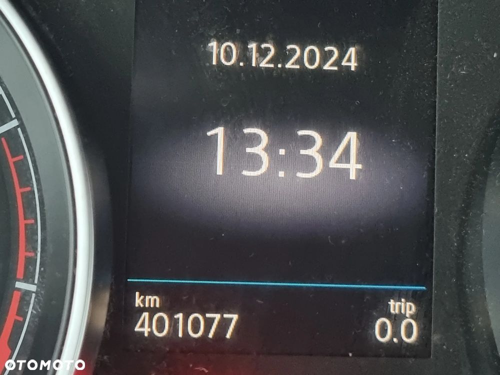 Volkswagen Golf 1.4 TSI BMT Comfortline - 14