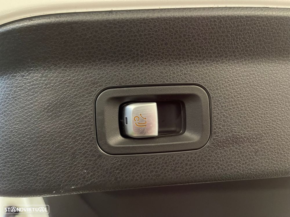 Mercedes-Benz GLC 350 e Coupé AMG Line 4-Matic - 37