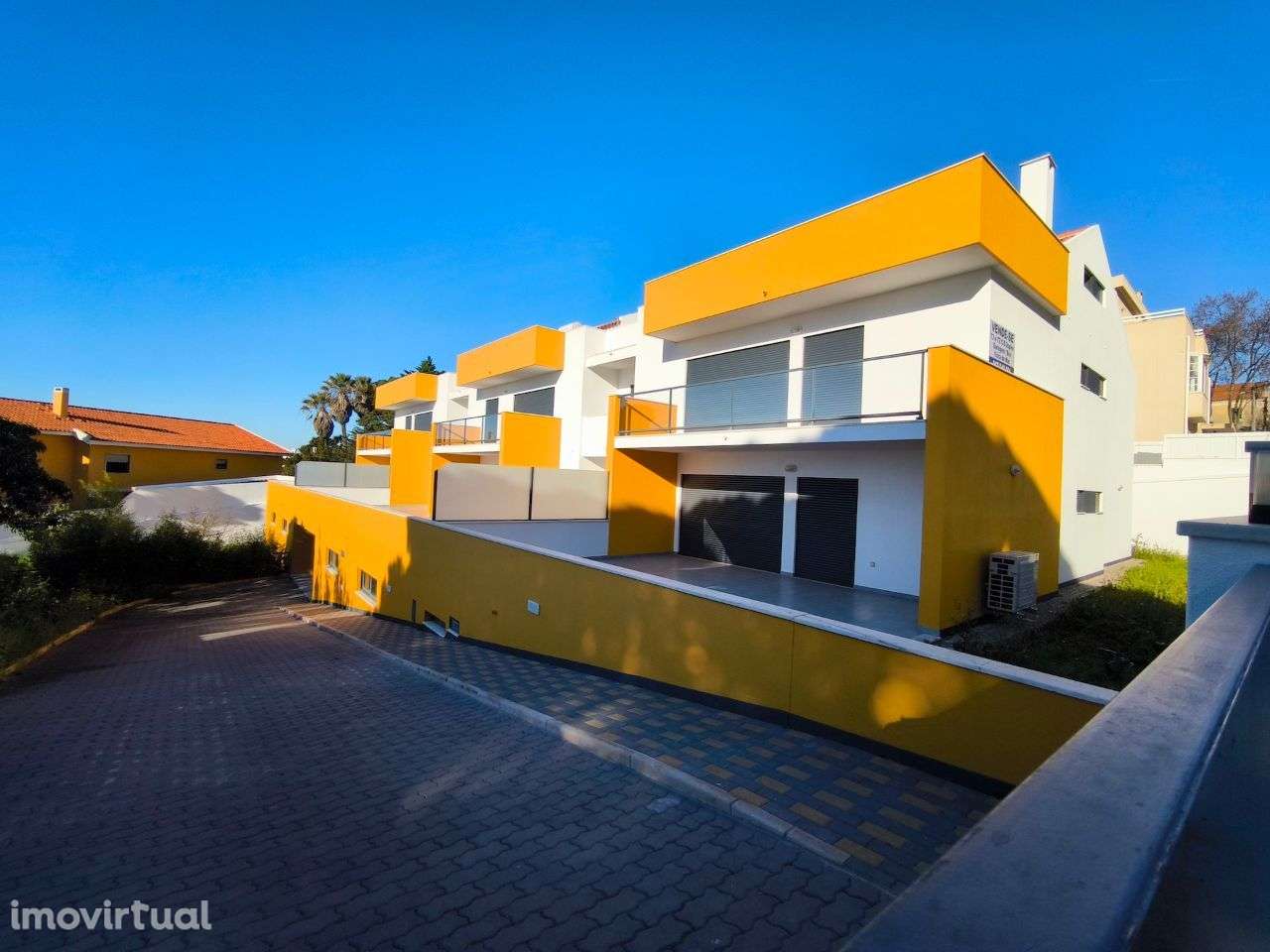 Condominio no Centro da Parede - Grande imagem: 3/45