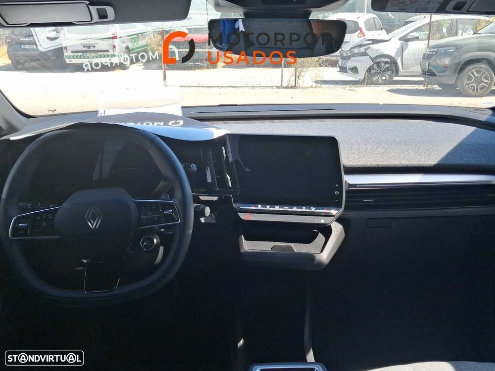 Renault Mégane E-Tech EV60 Techno Autonomia Comfort CA7 - 11