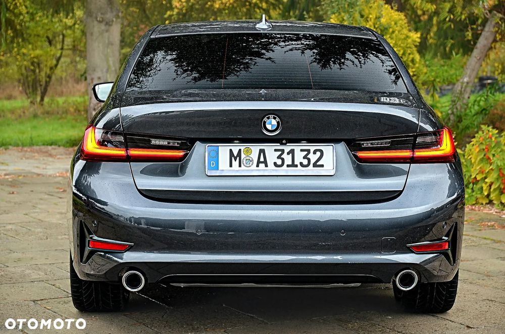 BMW Seria 3 320i GPF Sport Line Shadow - 20