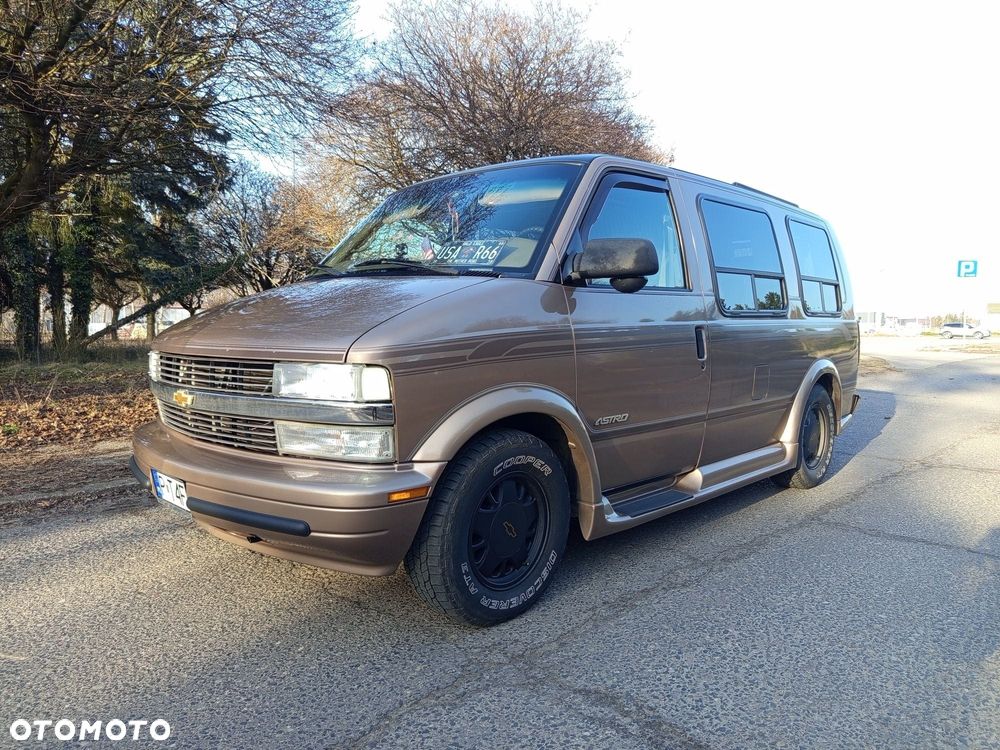 Chevrolet Astro