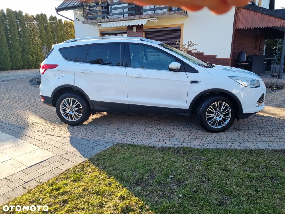 Ford Kuga 2.0 TDCi Titanium FWD - 17