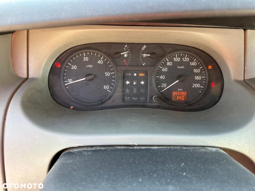 Renault TRAFIC - 9