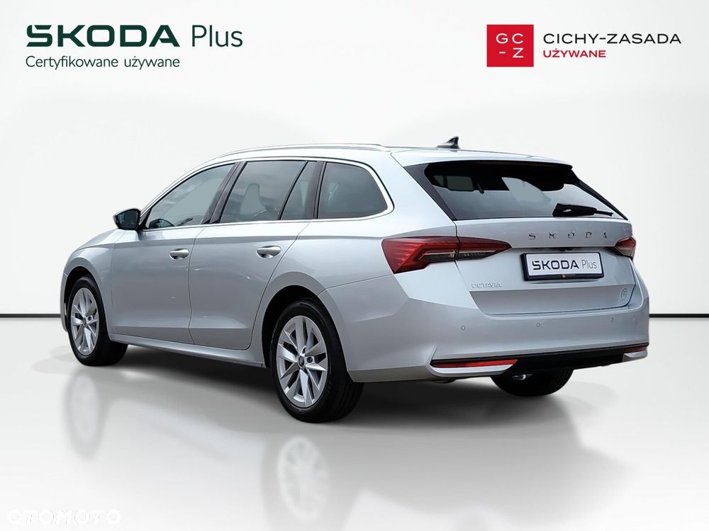 Skoda Octavia 1.5 TSI mHEV Selection DSG - 4