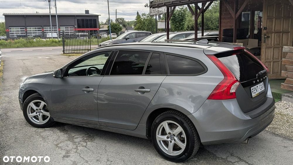 Volvo V60 D2 Kinetic - 8