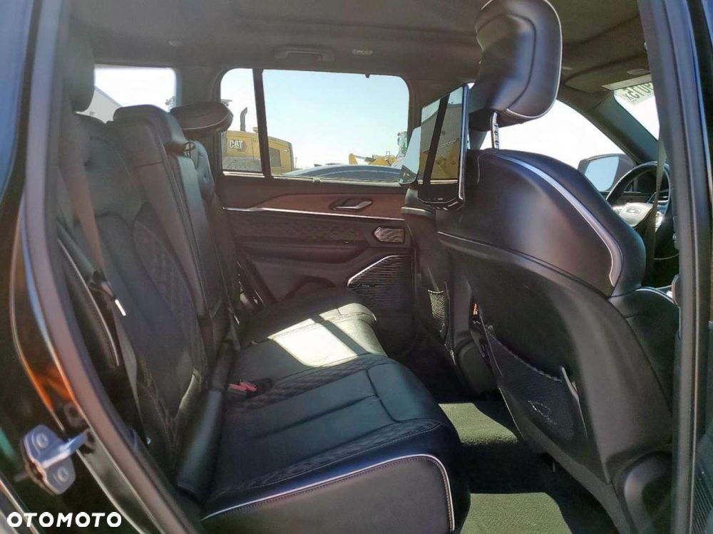 Jeep Grand Cherokee - 3