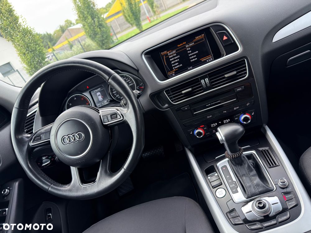 Audi Q5 2.0 TDI S tronic - 32