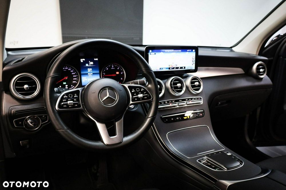 Mercedes-Benz GLC - 17