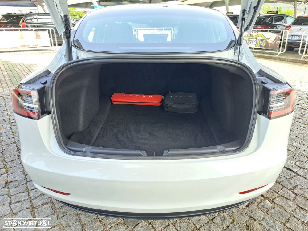 Tesla Model 3 - 19