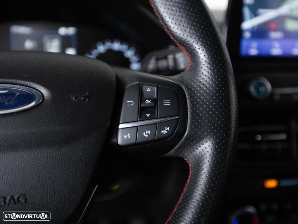Ford Focus SW 1.5 TDCi EcoBlue Active - 16