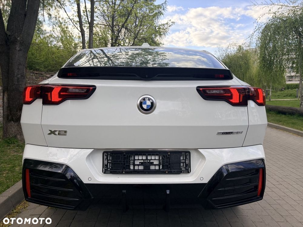 BMW X2 - 8