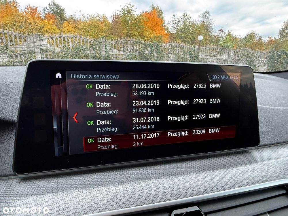 BMW Seria 5 520d M Sport Edition - 38