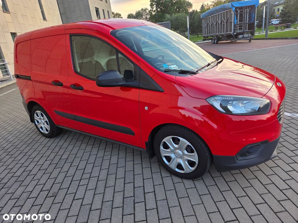 Ford Transit Courier Trend - 12